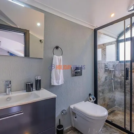Villa Prestij 2 *
