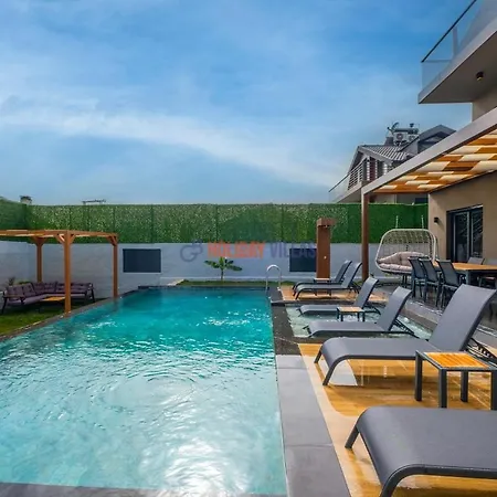 Villa Prestij 2 *